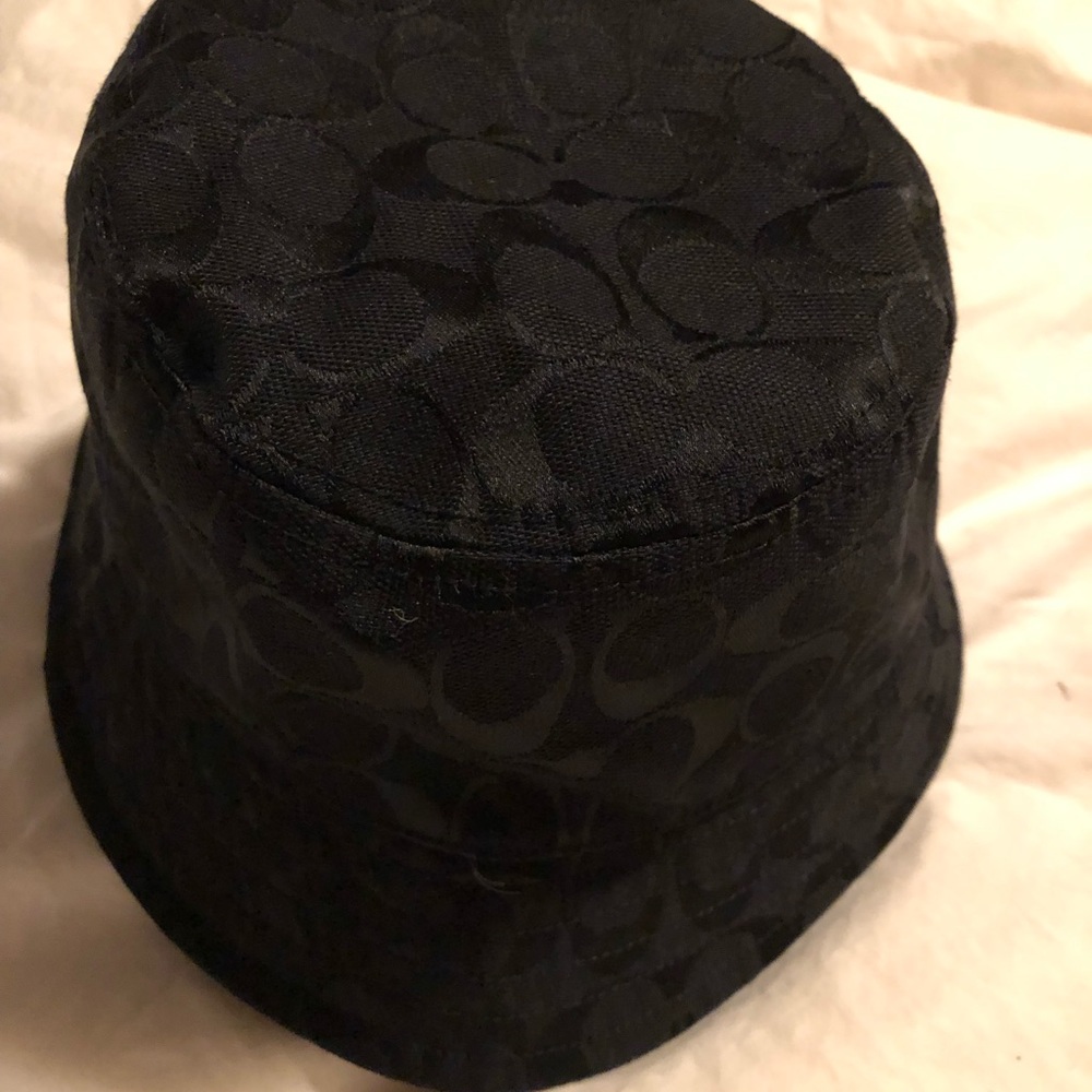 Coach hat